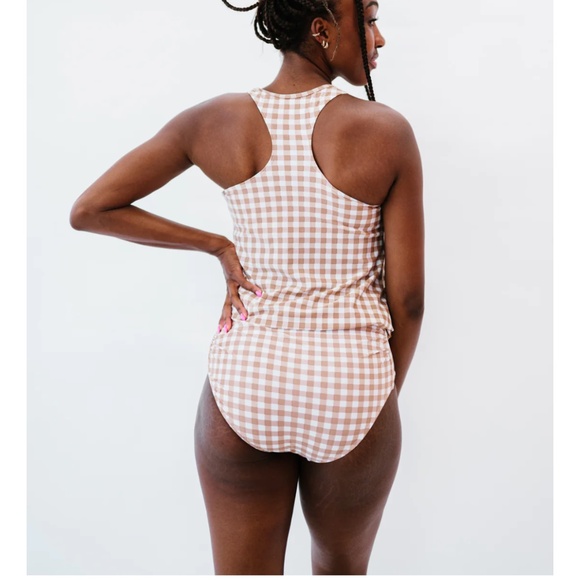 The chase top Coral Reef swimsuit - Picture 2 of 6